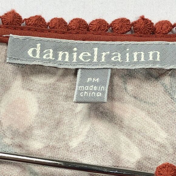 Anthropologie Daniel Rainn Darrel Crochet Yoke Knit Floral Print Top Petite M - Picture 4 of 9